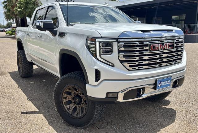2022 GMC Sierra 1500 4WD Crew Cab Short Box Denali
