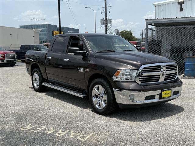 2017 RAM 1500 Lone Star Crew Cab 4x4 57 Box