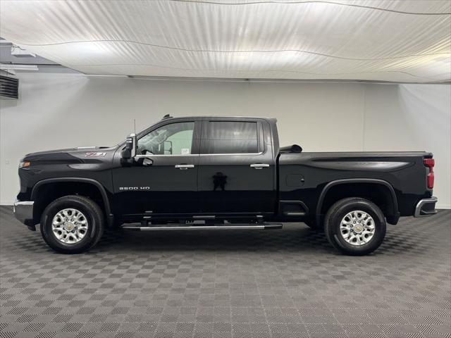 2024 Chevrolet Silverado 2500HD 4WD Crew Cab Standard Bed LTZ