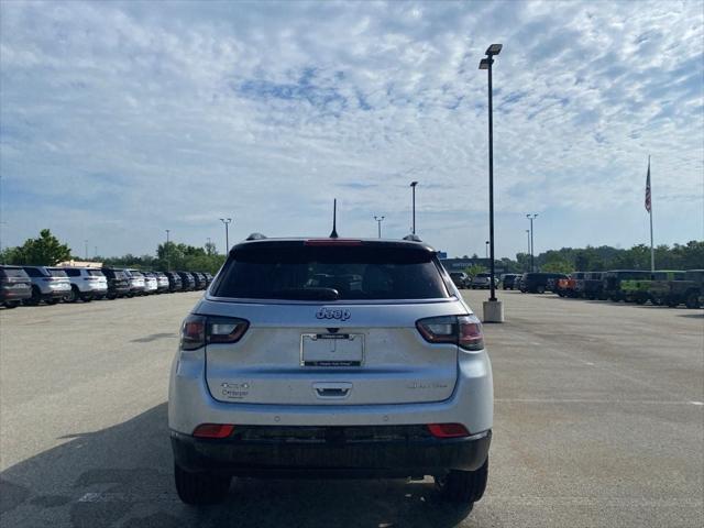 2025 Jeep Compass COMPASS LIMITED 4X4