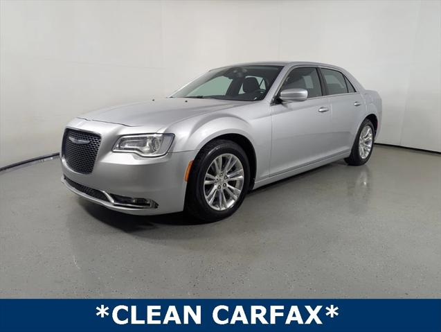 2020 Chrysler 300 Touring