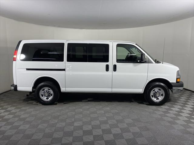 2009 Chevrolet Express 3500 LS