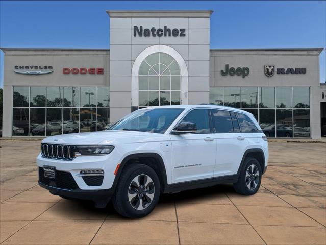 2023 Jeep Grand Cherokee 4xe 4xe 2023 Jeep Grand Cherokee 4xe 4xe