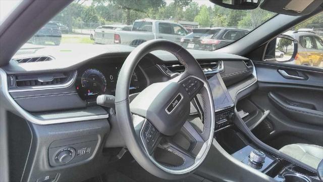 2023 Jeep Grand Cherokee L Altitude 4x2