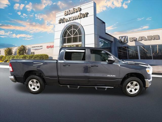 2022 RAM 1500 Big Horn Crew Cab 4x4 64 Box