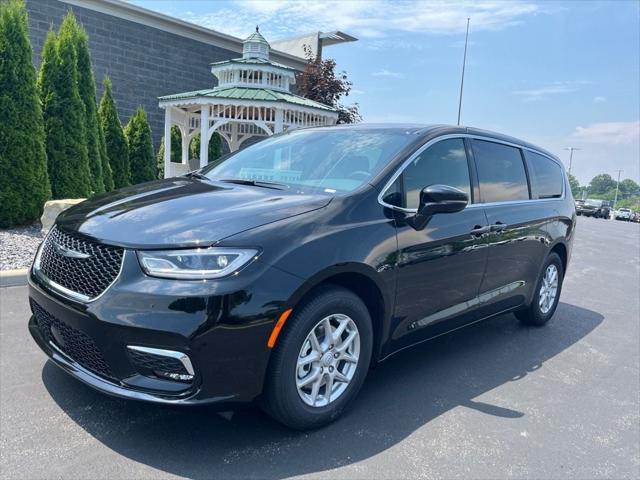 2025 Chrysler Pacifica PACIFICA SELECT