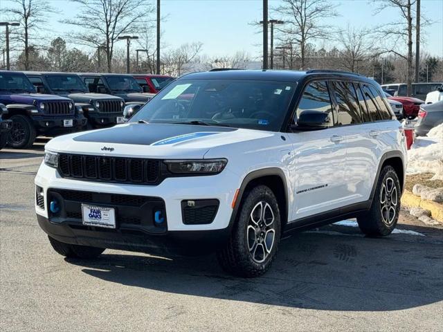 2023 Jeep Grand Cherokee 4xe Trailhawk