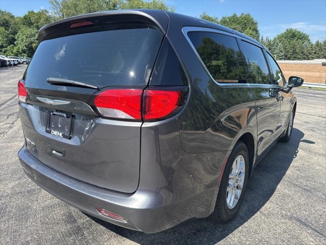 2017 Chrysler Pacifica Touring