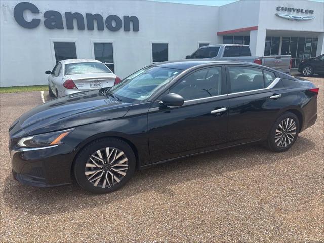 2024 Nissan Altima SV FWD
