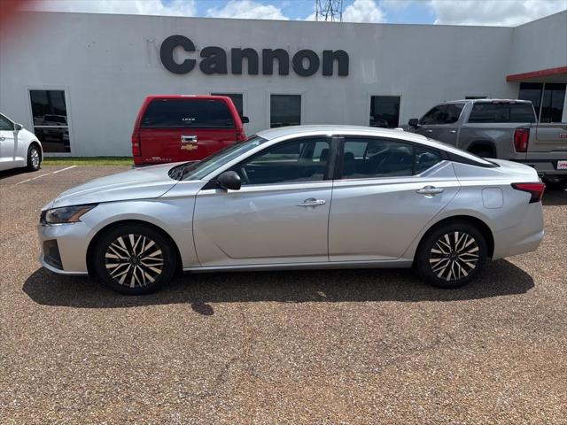 2024 Nissan Altima SV FWD