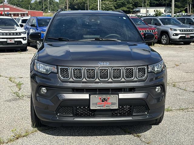 2023 Jeep Compass Latitude Lux FWD