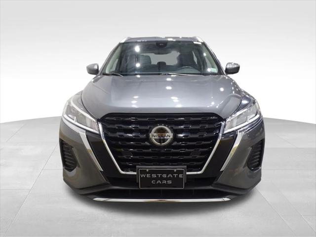 2021 Nissan Kicks SV Xtronic CVT