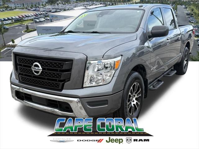 2021 Nissan TITAN Crew Cab SV 4x2