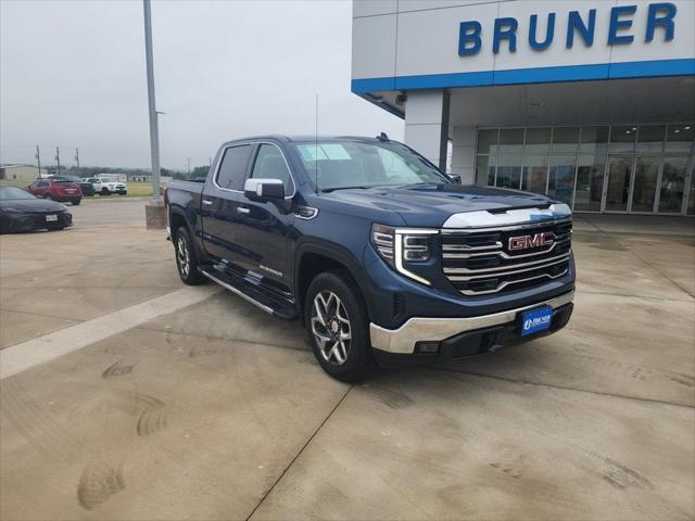 2022 GMC Sierra 1500 4WD Crew Cab Short Box SLT