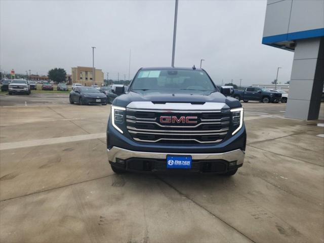 2022 GMC Sierra 1500 4WD Crew Cab Short Box SLT