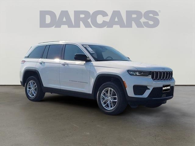 2025 Jeep Grand Cherokee GRAND CHEROKEE LAREDO X 4X4