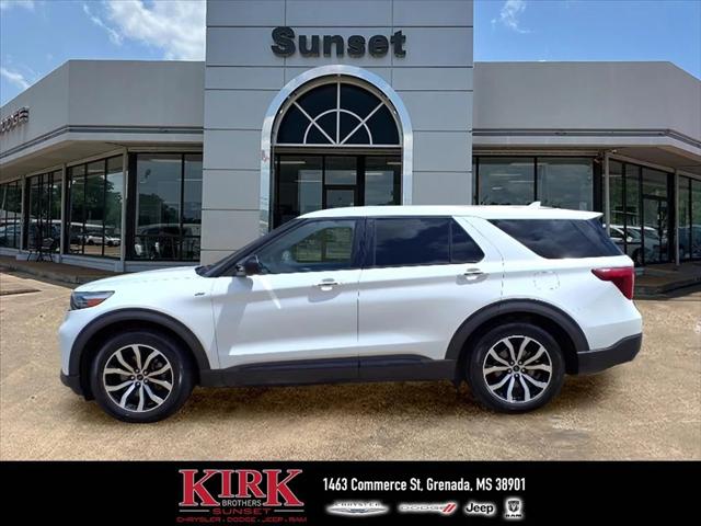 2022 Ford Explorer ST-Line