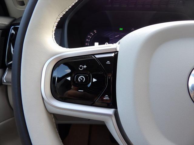 2026 Volvo XC90 B6 Ultra Dark Theme 7-Seater