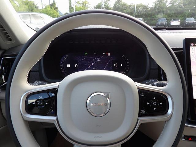 2026 Volvo XC90 B6 Ultra Dark Theme 7-Seater