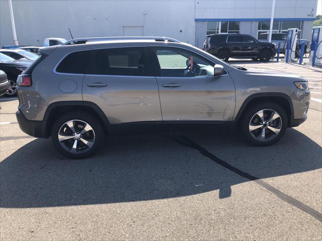 Used 2019 Jeep Cherokee For Sale in Jackson, MI