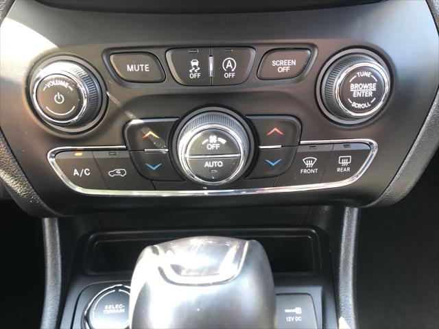 Used 2019 Jeep Cherokee For Sale in Jackson, MI