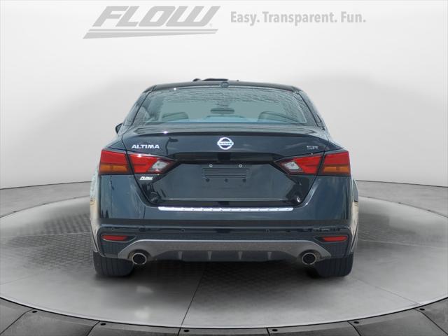 2021 Nissan Altima SR FWD