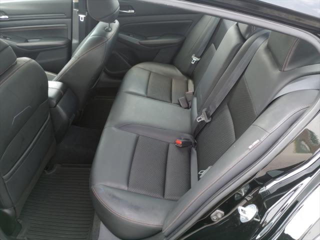 2021 Nissan Altima SR FWD