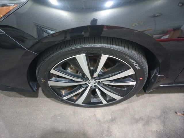2021 Nissan Altima SR FWD