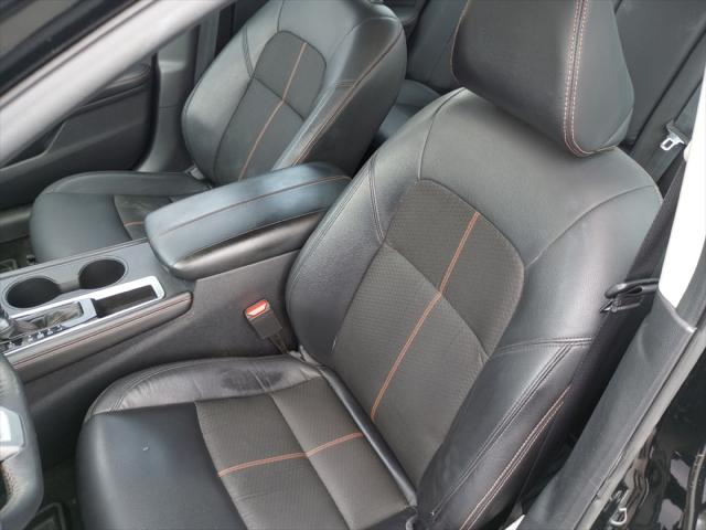 2021 Nissan Altima SR FWD