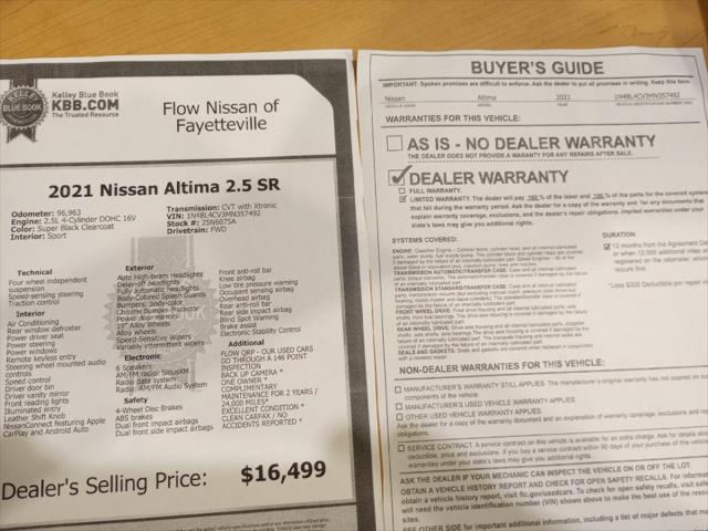 2021 Nissan Altima SR FWD