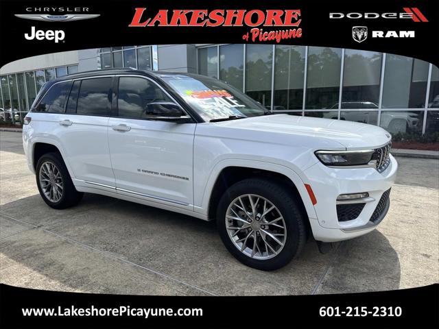 2022 Jeep Grand Cherokee Summit 4x2