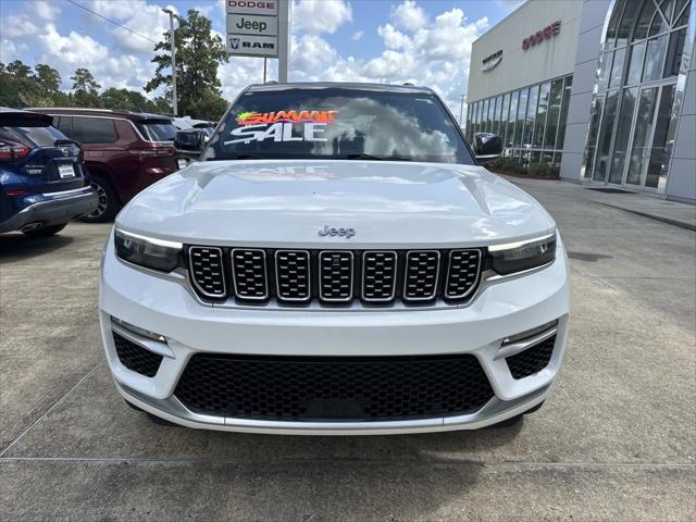 2022 Jeep Grand Cherokee Summit 4x2