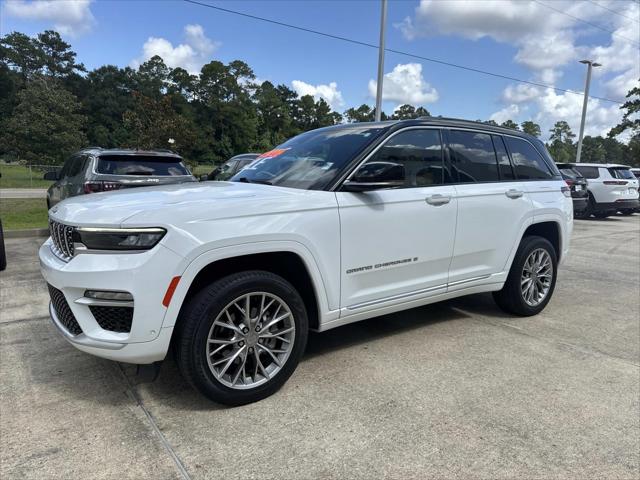 2022 Jeep Grand Cherokee Summit 4x2