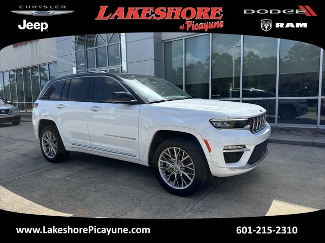 2022 Jeep Grand Cherokee Summit 4x2