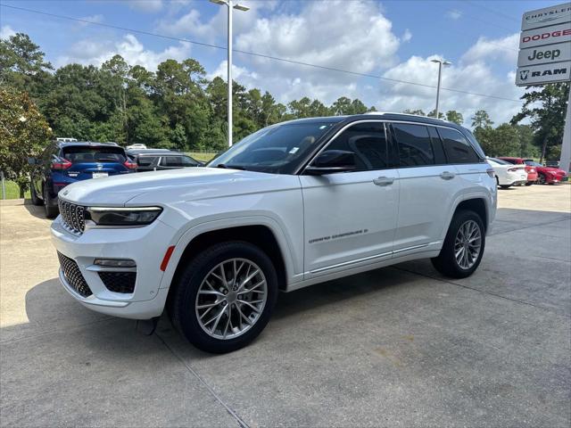 2022 Jeep Grand Cherokee Summit 4x2