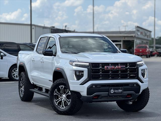 2024 GMC Canyon 4WD AT4