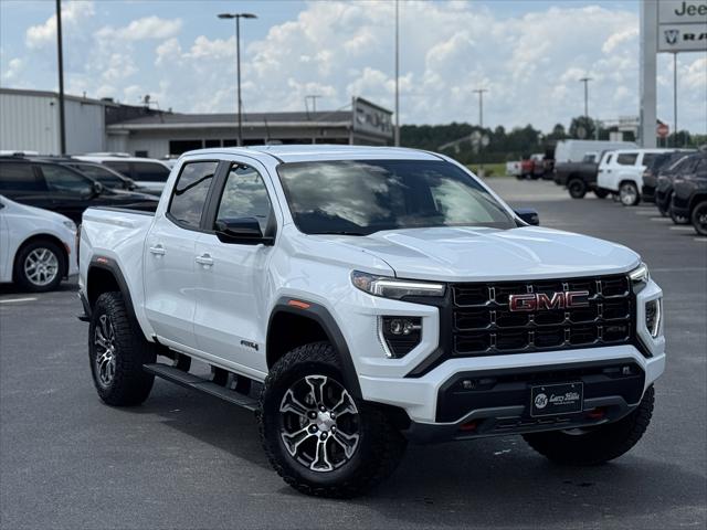 2024 GMC Canyon 4WD AT4