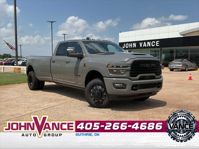 2025 RAM Ram 3500 RAM 3500 LARAMIE CREW CAB 4X4 8 BOX