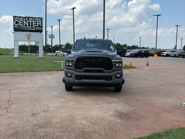 2025 RAM Ram 3500 RAM 3500 LARAMIE CREW CAB 4X4 8 BOX