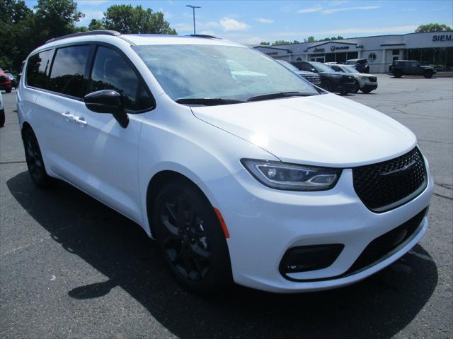 2025 Chrysler Pacifica PACIFICA LIMITED 2025 Chrysler Pacifica PACIFICA LIMITED