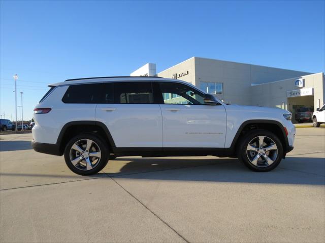 2025 Jeep Grand Cherokee GRAND CHEROKEE L LIMITED 4X4
