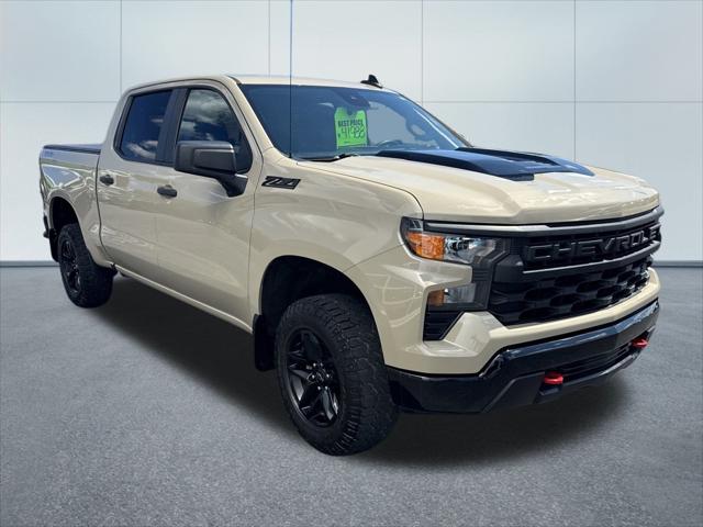 2023 Chevrolet Silverado 1500 4WD Crew Cab Short Bed Custom Trail Boss