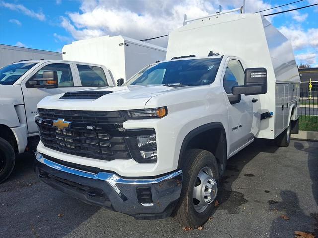 2025 Chevrolet Silverado 3500HD Work Truck