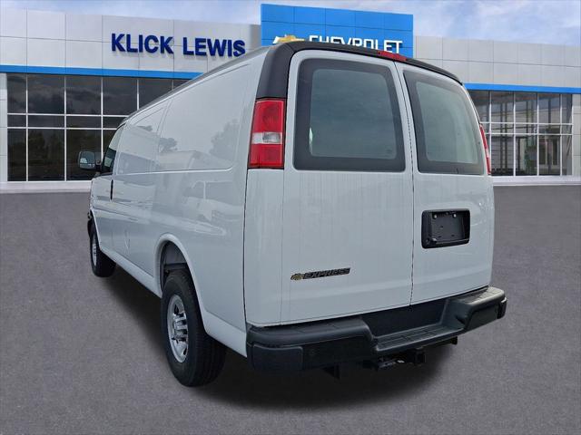 2025 Chevrolet Express Cargo Van RWD 3500 Regular Wheelbase WT