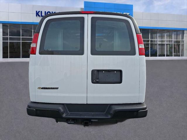 2025 Chevrolet Express Cargo Van RWD 3500 Regular Wheelbase WT