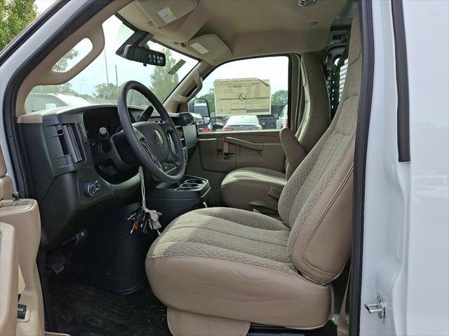 2025 Chevrolet Express Cargo Van RWD 3500 Regular Wheelbase WT