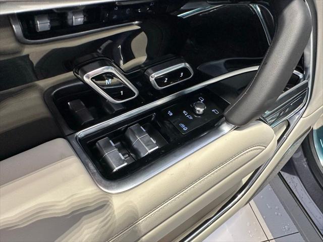 2025 Land Rover Range Rover P530 Autobiography