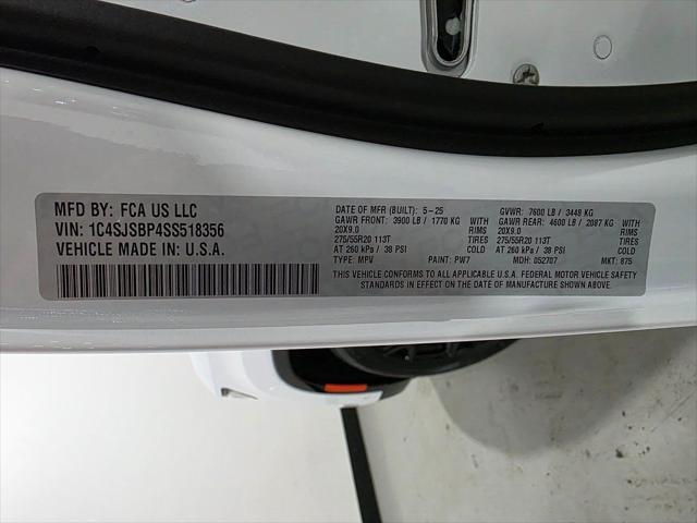2025 Jeep Wagoneer Series II Carbide 4x4
