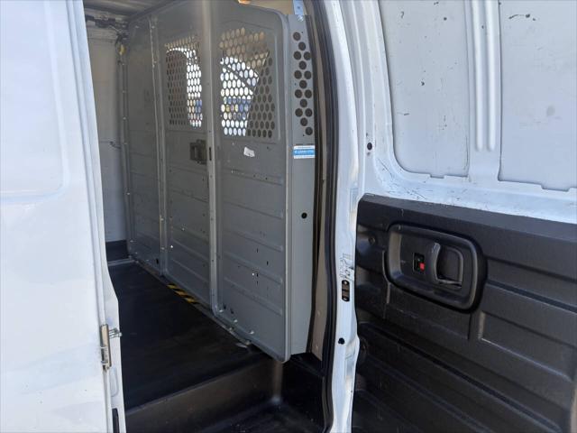 2017 Chevrolet Express Work Van