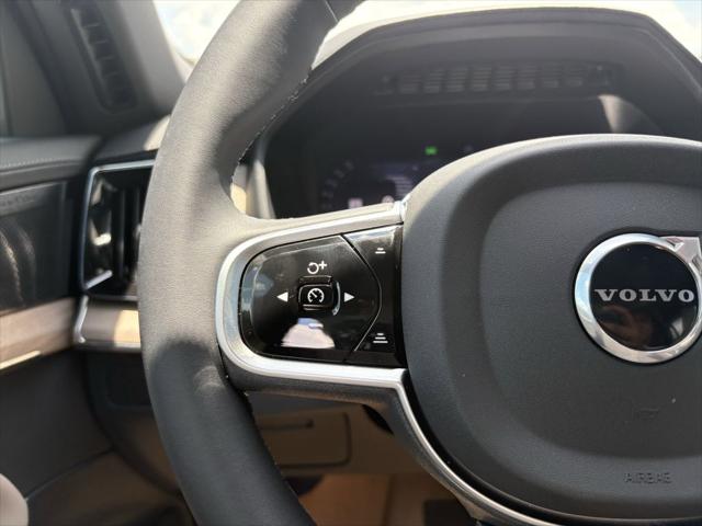 2026 Volvo XC90 Plus, B6 AWD Gas (mild hybrid), Gasoline, Bright, 7 Seats